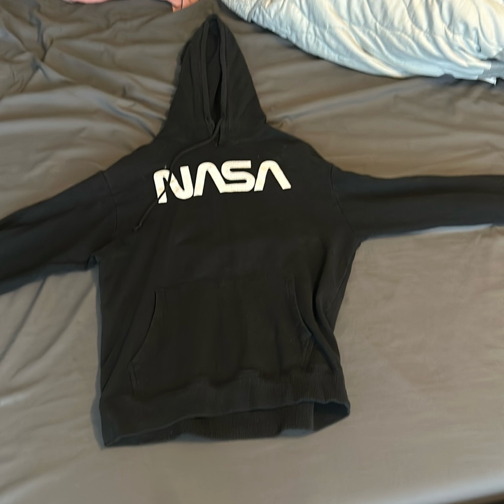 High quality NASA hoodie. Astronaut design on back, slightly used.